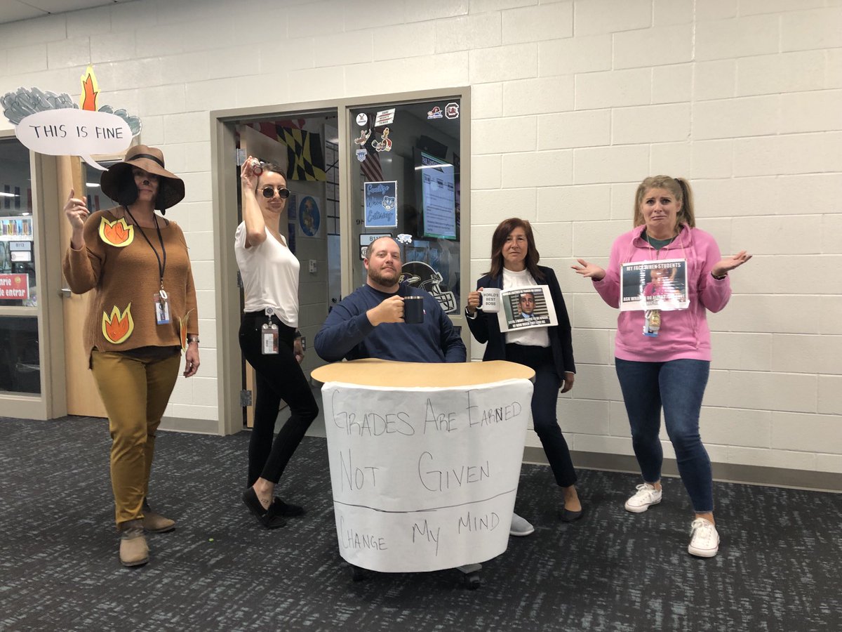 BeechwoodMiddle's tweet photo. MEME Day at the BEECH! #spirithelpsfightcancer #linkinglexington https://t.co/WPTYgd4RdV