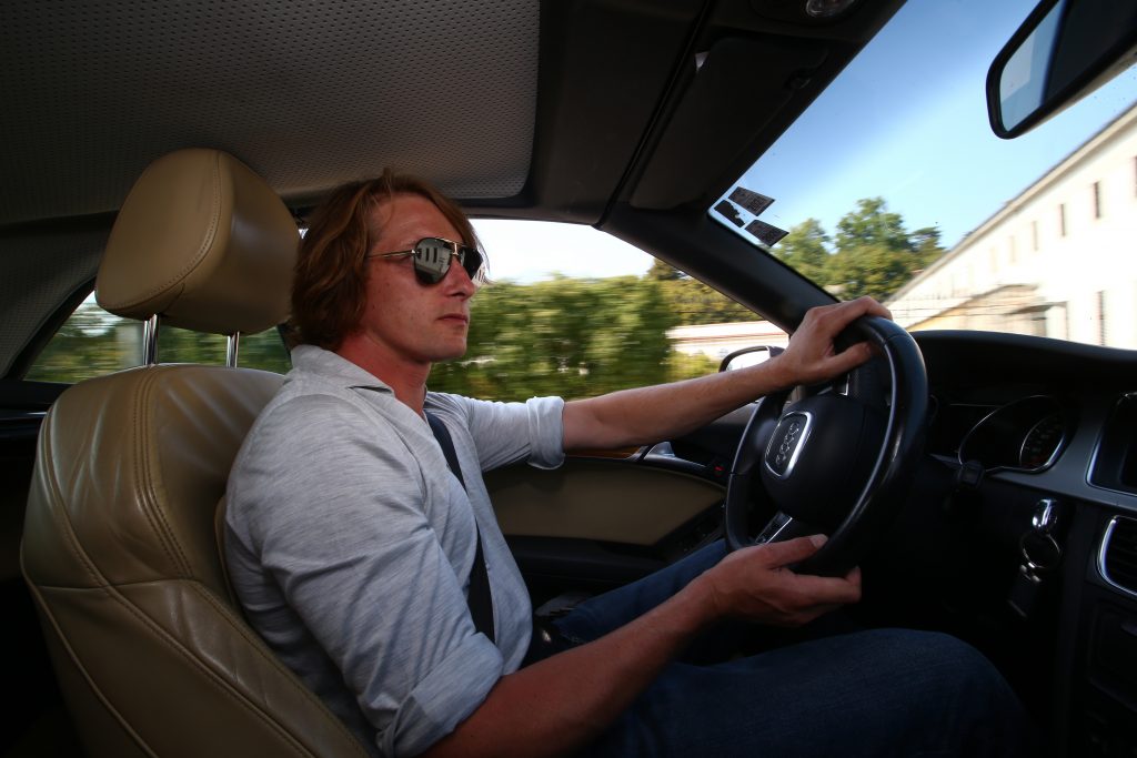 Jmdesnoues's tweet photo. 45 years ago, on 24 October 1976, James Hunt was crowned @F1 world champion in Fuji. To commemorate the feat, his son @freddiehunt76 takes us on an intimate journey. It's moving, and it's in this week's @autohebdo.
@McLarenF1 @MathiasLauda @F1MikaHakkinen @LeMansCup #F1fragrances https://t.co/0mHSonxAPf
