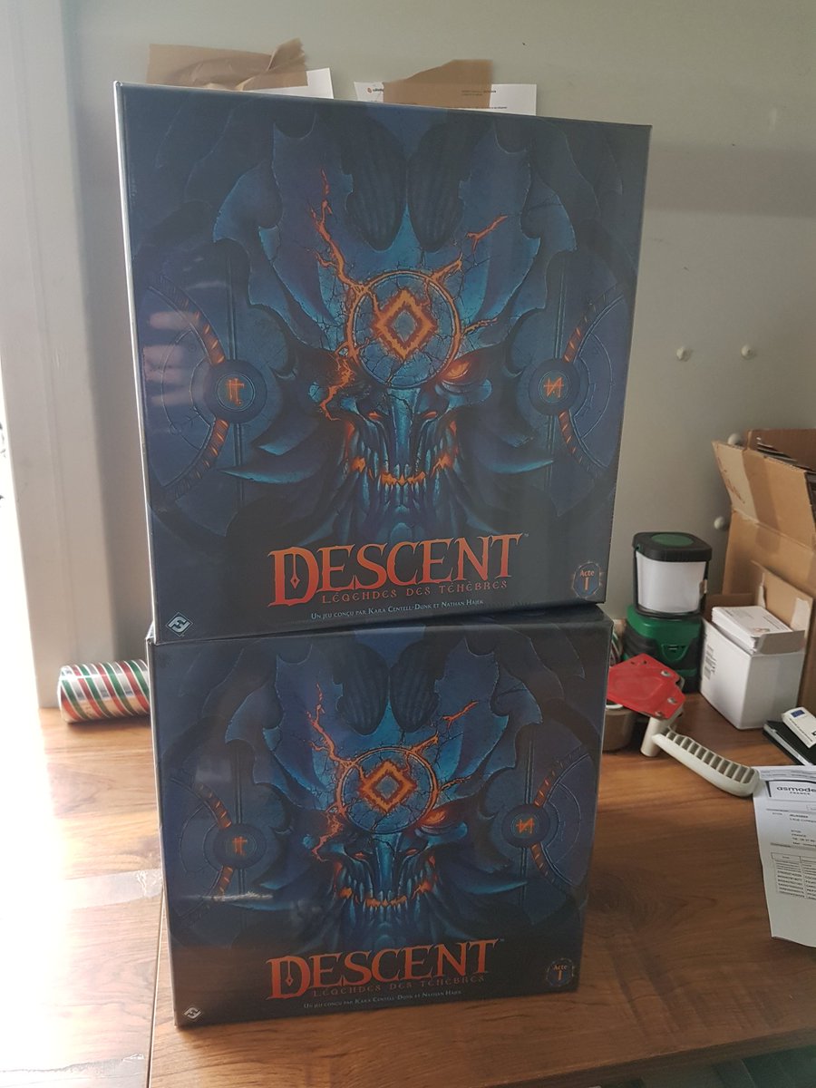 Jeux_Geek's tweet photo. Bonjour, 
Une belle boîte de descent :)
#descent https://t.co/xTazHCjo6r