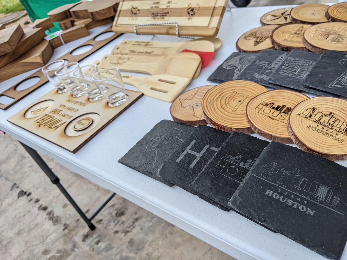 akengravingco's tweet photo. We'll be getting ready for the @katysipandstroll ! Check it out if you appreciate wine, craft beer, and good music🍷
#katysipandstroll 
#wine #texas #akengraving #engraving #customgifts #diy https://t.co/oTTm4gkaK6
