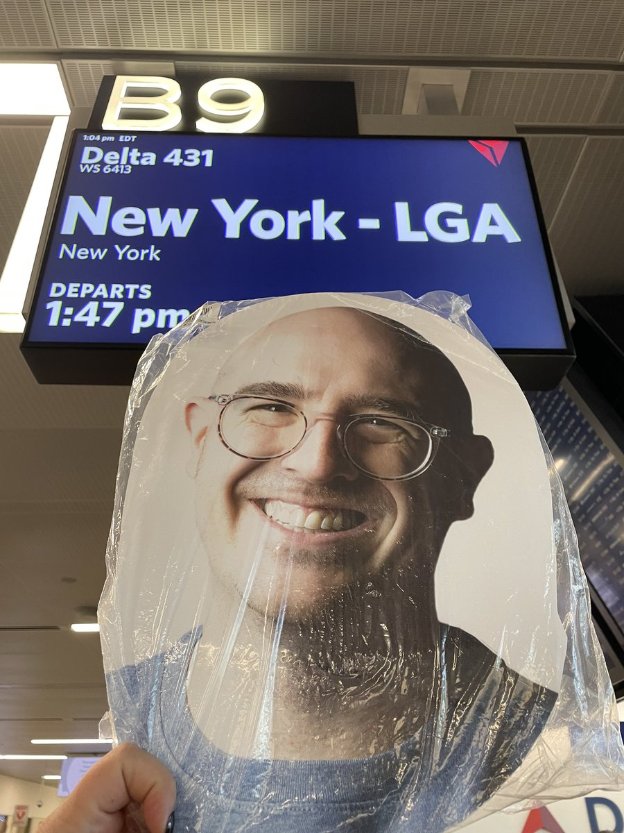 KellyAnnScott tweet media