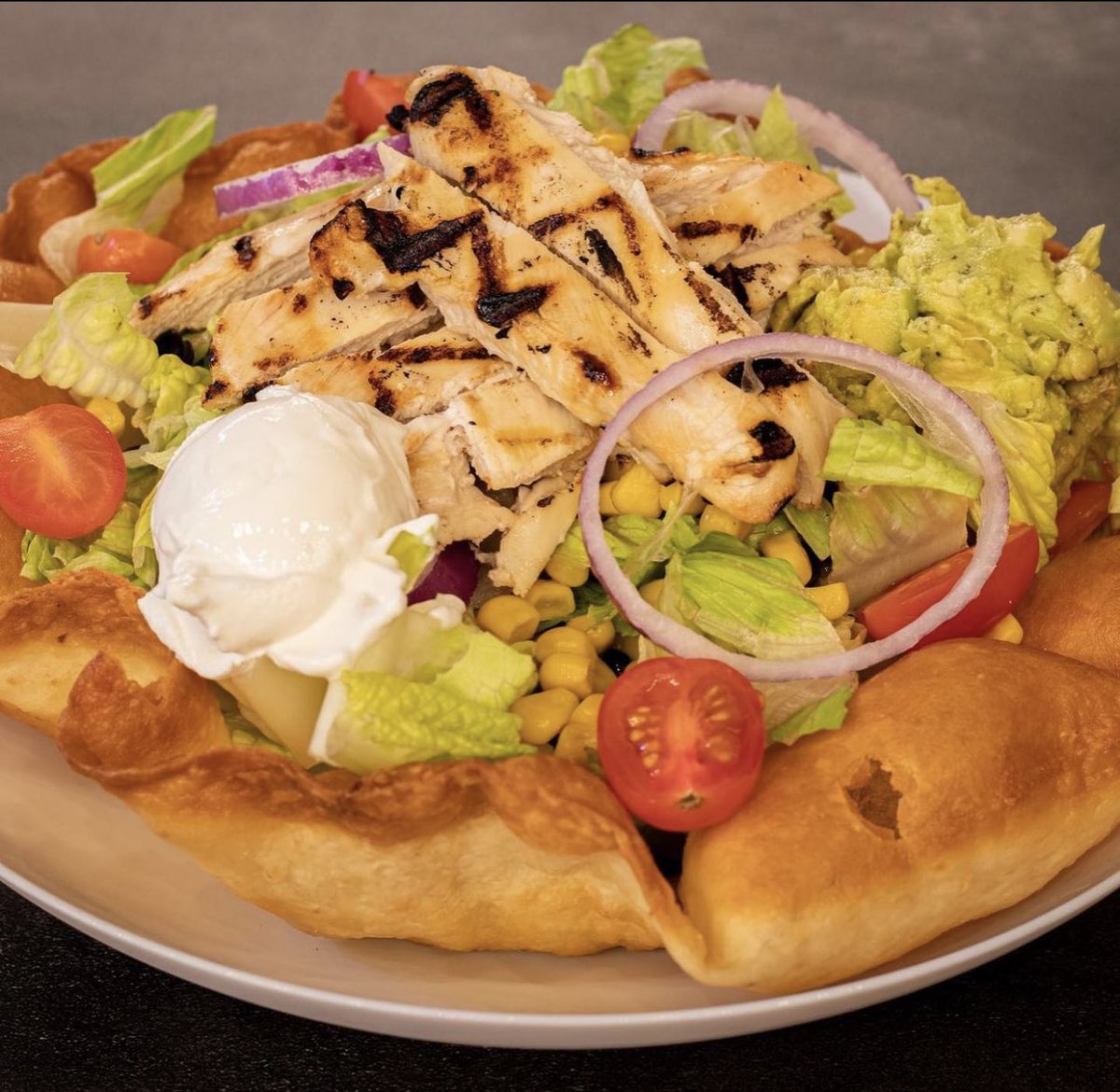 Weekly Specials 10/26

- Seared Scallops with Quinoa and Sweet potato Puree $24
- Butternut Squash Soup $5
- Grilled Black Raspberry BBQ Wings $14
- Greek Gyros with Tzatziki Sauce $14
- Tex Mex Chicken Salad $13
- Stout Chili $7