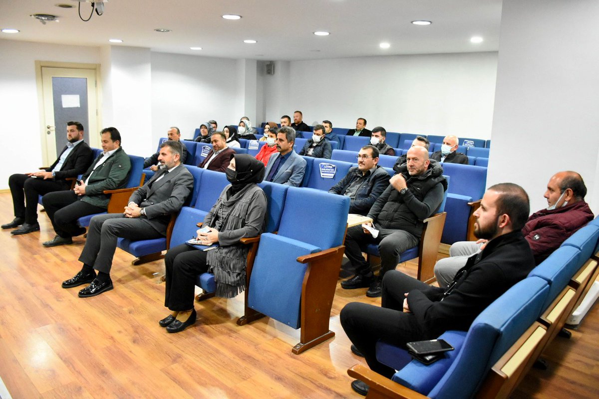 hcizmelioglu's tweet photo. Haftalık olağan Yönetim kurulu toplantımızı gerçekleştirdik.
#AKTepebaşı https://t.co/nvAFsYxJTp