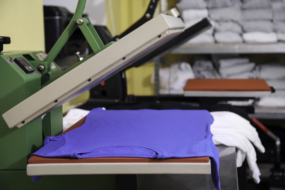 ScreenRemesh's tweet image. We work hard so you don't have to. Relax and give us a call so we can handle all of your Screen Printing needs. Give us a call today at (510) 345-1801! #ScreenPrinting #ShirtPrintingFrames #ShirtPrintingMesh bit.ly/3v3THPo