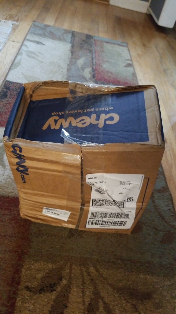 Whubee's tweet photo. Another great delivery from @FedEx every box comes like and accordion! https://t.co/HDmNiX6TyZ