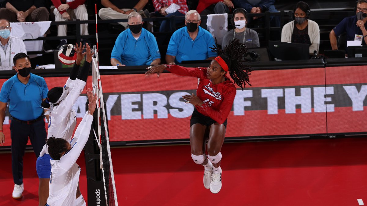 Louisville Volleyball tweet media