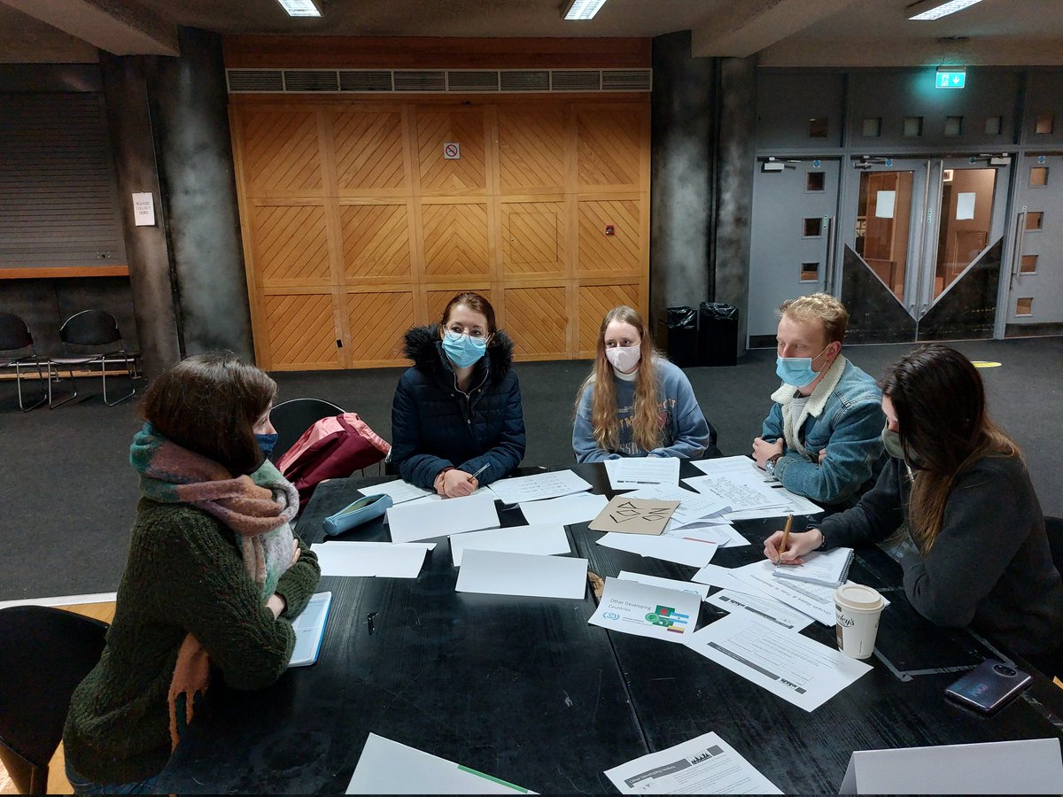 GreenCampusUCC's tweet photo. Negotiations are underway... Participating delegates must address the needs of the Nations they represent, while pledging commitments to climate action!
#COP26 
#UCCAtCOP26 https://t.co/9TqDMiqoNp