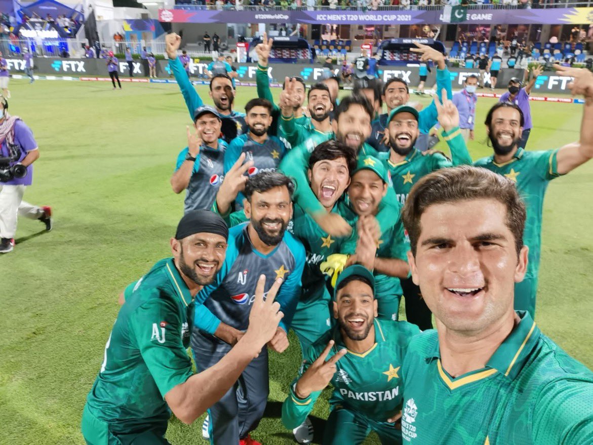 SaqibIslam's tweet photo. Security Cleared Selfie #PakvsNz #T20WorldCup https://t.co/cilIabaeyX
