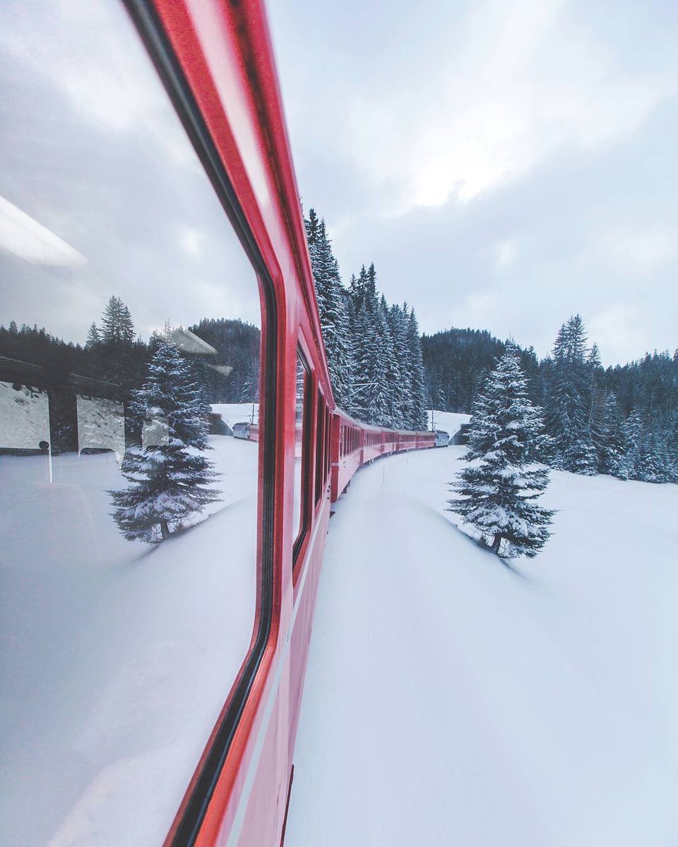 “Ne alemdesin yaşama sevincim benim?”

Nazım Hikmet