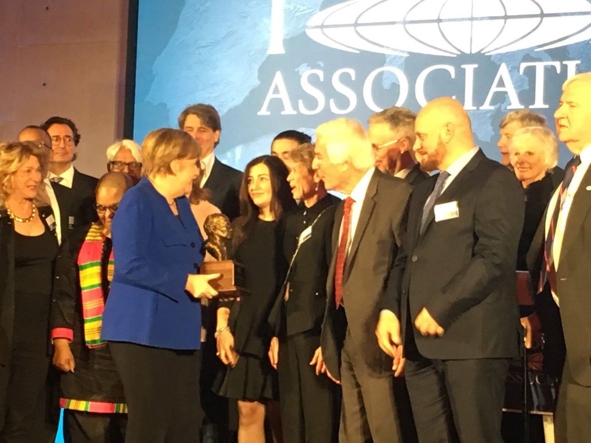 End of an era as Angela Merkel, an amazing woman and the unofficial leader of the West, steps down. It was an honor to present her with the 2018 Fulbright Prize for her remarkable, compassionate leadership and her commitment to international cooperation, and peace.