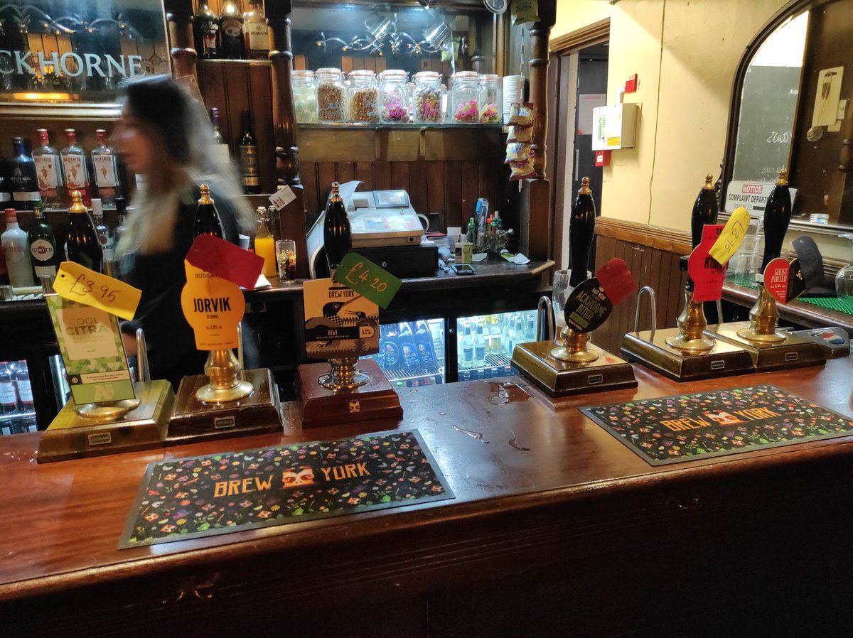 enablinguk's tweet photo. Enjoying @AinstyAles  cool citra @AckhorneThe ahead of #coptoberfest https://t.co/RwjP7RWmC3