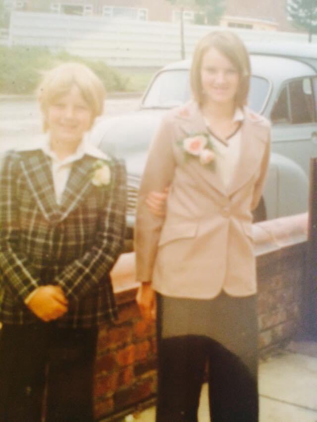 christmasmore1's tweet photo. @rickygervais Like you I’ve always been a snappy dresser https://t.co/8yrCcP8EVL