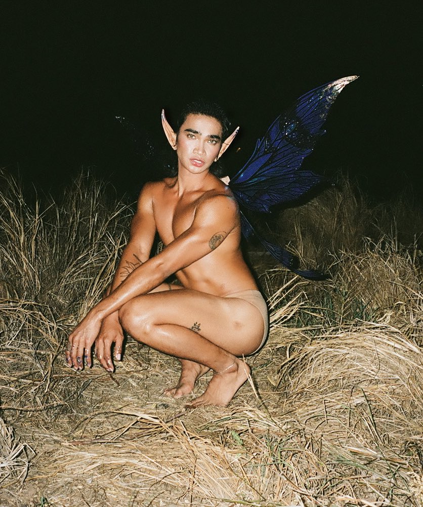 bretmanrock's tweet photo. Fairy Sightings 🧚🏽 https://t.co/VomwDAlTWU