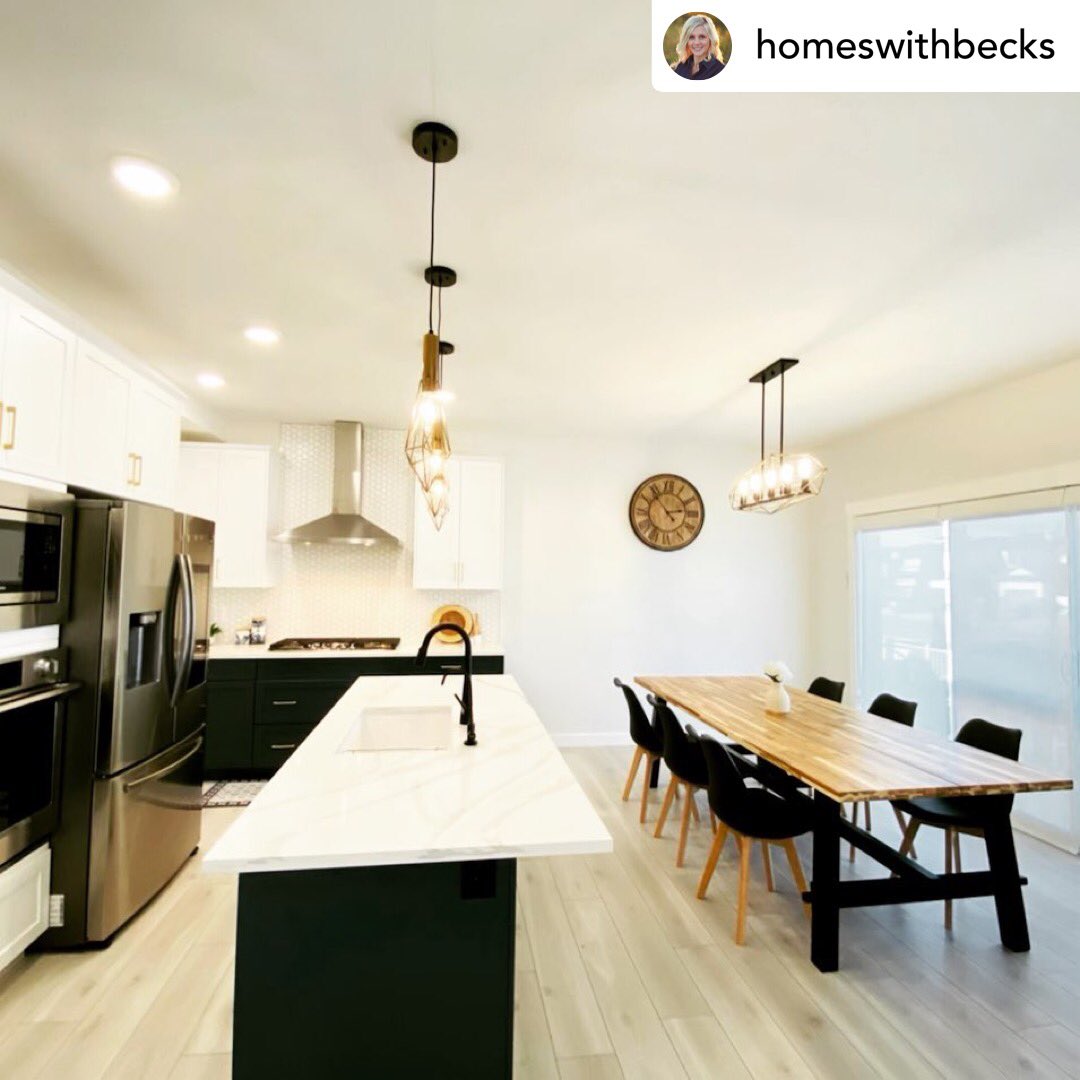 Jade Stone Ltd (@jadestoneltd) on Twitter photo Anyone else wishing they lived here?! We love this cozy design! 😍
Material: Eternal Calacatta Gold by <a href="/CosentinoCanada/">Cosentino Canada</a>
#yqr #yyc #kitchenrenovation #homebuild #quartz #countertops #itsagreatdayforcountertops Anyone else wishing they lived here?! We love this cozy design! 😍
Material: Eternal Calacatta Gold by <a href="/CosentinoCanada/">Cosentino Canada</a>
#yqr #yyc #kitchenrenovation #homebuild #quartz #countertops #itsagreatdayforcountertops