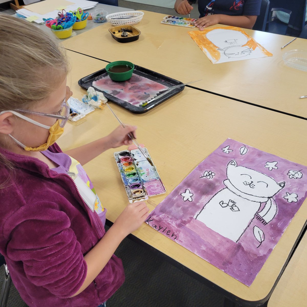 VAPA_Estrada's tweet photo. @HedenkampHusky @VAPA_CVESD 4th Grade had a blast drawing and painting their own COZY CAT! Hope you enjoy ❤️ https://t.co/RdrtFEthpU