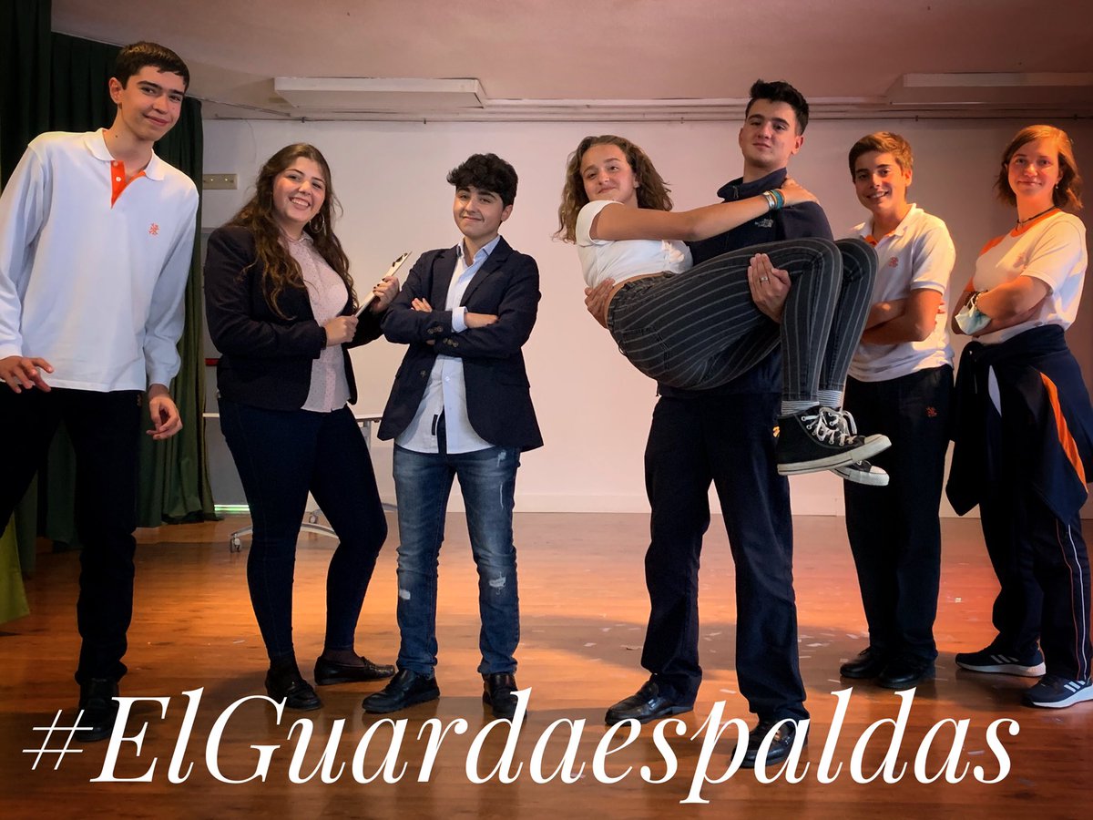 nazaretoporto's tweet photo. Os presentamos a los protagonistas del #Musical4Eso  #ElGuardaespaldas! Toda una #Experiencia de aprendizaje y vida para nuestros alumnos! #MOMENTUM musical en marcha! @oriol_anglada https://t.co/rsBC8M0Uhu