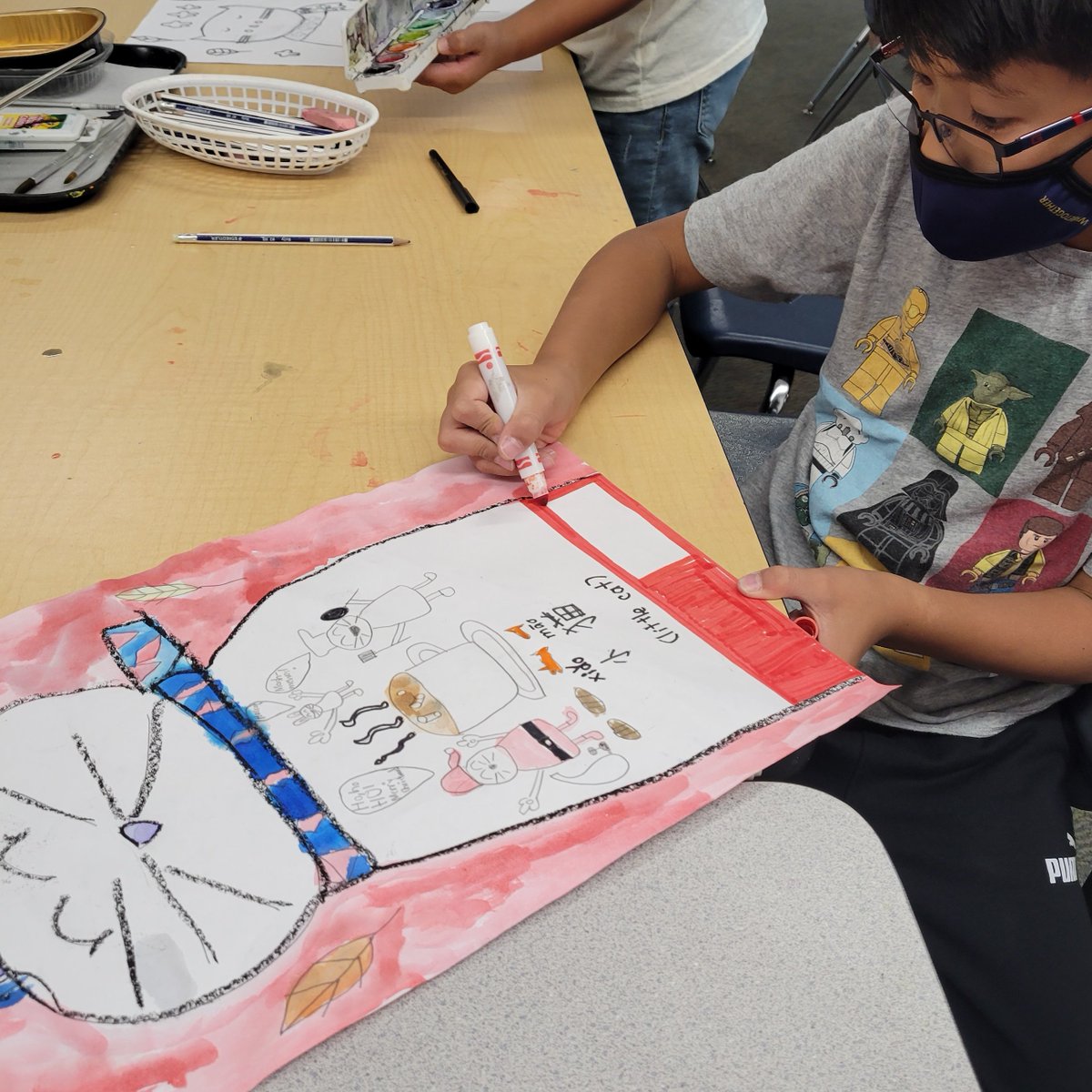 VAPA_Estrada's tweet photo. @HedenkampHusky @VAPA_CVESD 4th Grade had a blast drawing and painting their own COZY CAT! Hope you enjoy ❤️ https://t.co/RdrtFEthpU