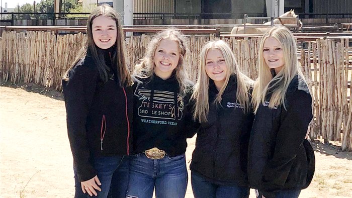 Our State Champion Horse Judging team just landed in Indianapolis to represent the great state of Texas and the Granbury community at the National FFA Convention. Good luck, ladies!
#GranburyFFA #GISDgr8ness #FFA