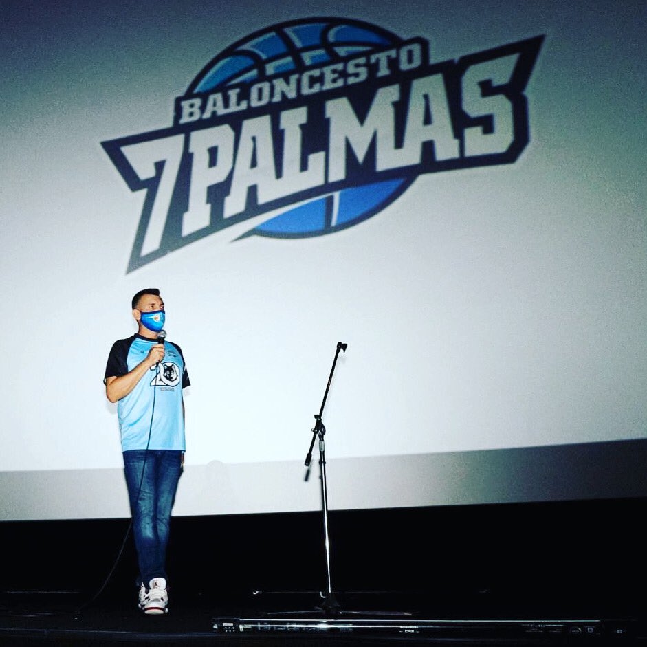 jordilopez__'s tweet photo. ORGULLO,
PASIÓN,
RESPONSABILIDAD
💙🐺🏀
#cb7p
#lobos
#20Aniversario https://t.co/PokKq1yGE2