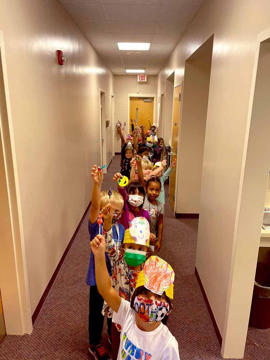 Mary Currie tweet media