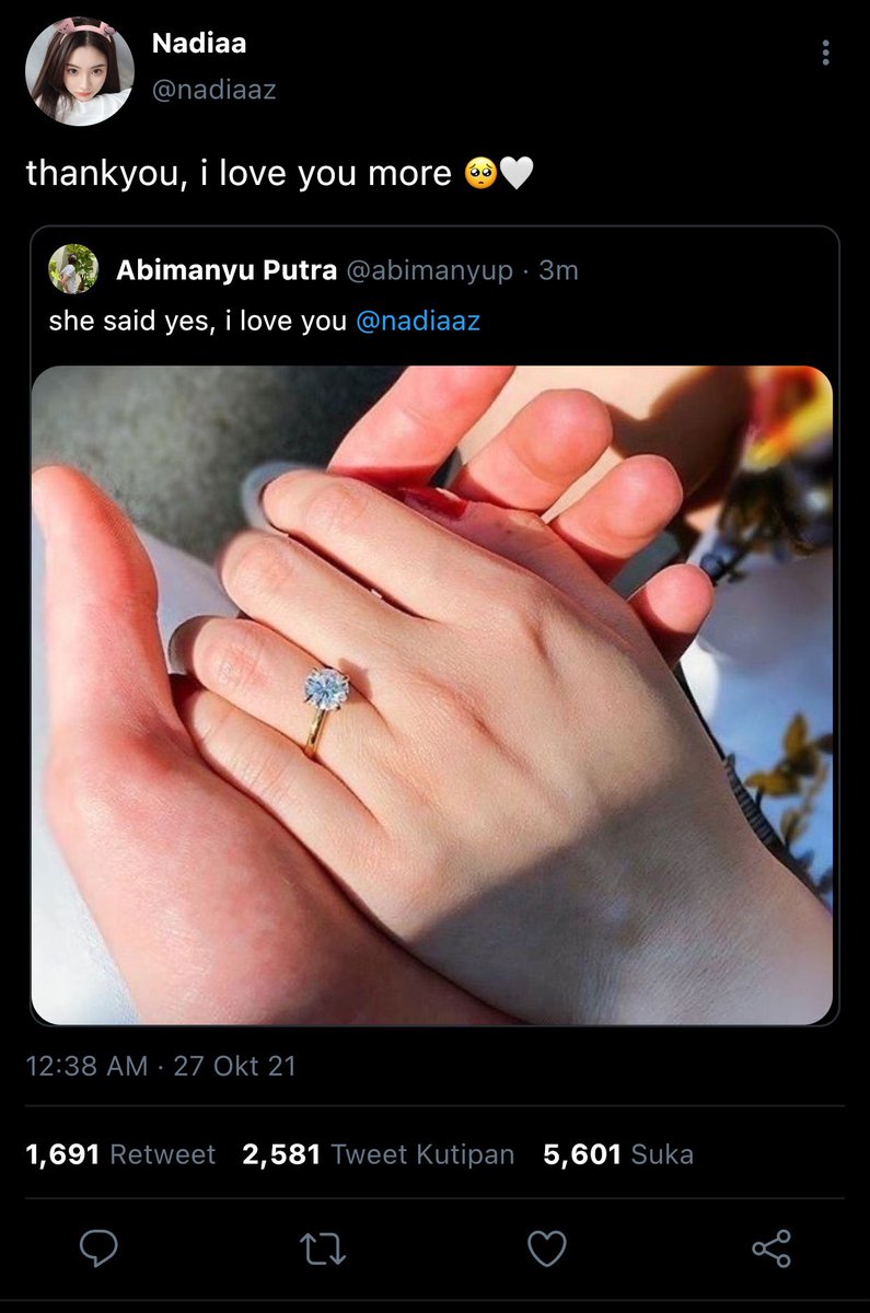 anya tweet media