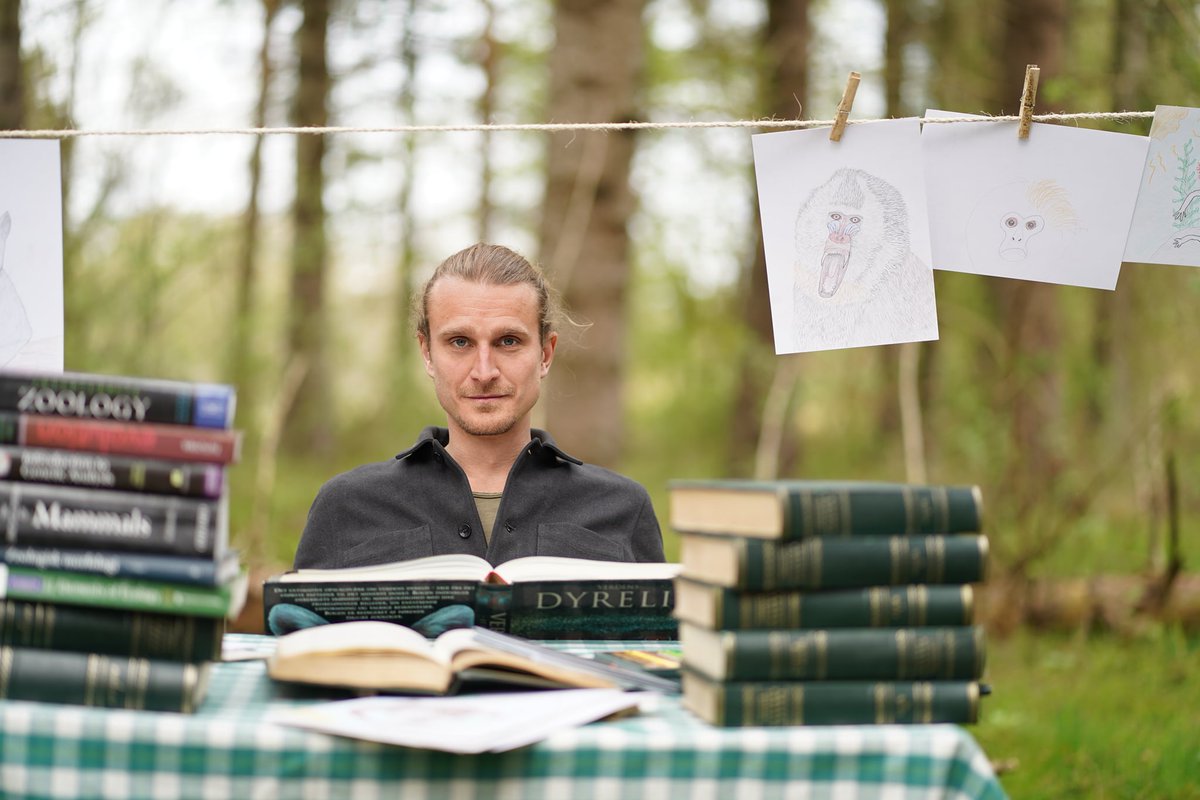 Glæd dig til Dansk Zoologisk Selskabs online event torsdag kl. 19, hvor Alexander Holm holder foredrag om Den Dyriske Times naturformidling, brugen af sociale medier, podcast og det talerør det kan være for forskere og fagfolk. Læs mere og tilmeld dig her: dzs.dk/online-event-d…