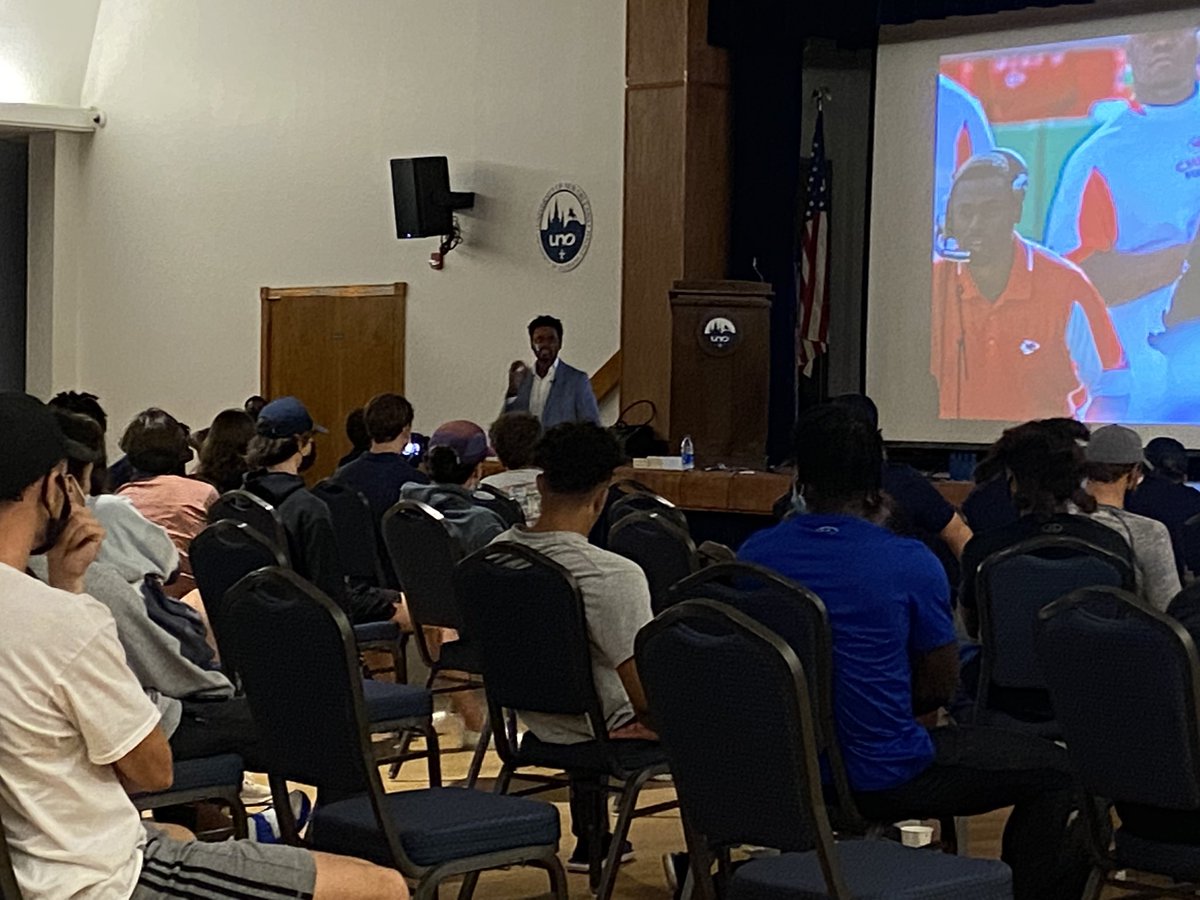 PrivateersSAE's tweet photo. A HUGE thank you to @CoachDKR speaking to our student-athletes!!! Remember:

-Do not become complacent
-Use the tools you’re developing today to make an Impact tomorrow 
-Does your grind mirror your goals?

#NOLAsTeam⚔️ #PrivateersExcel https://t.co/ctBKPR6FYz
