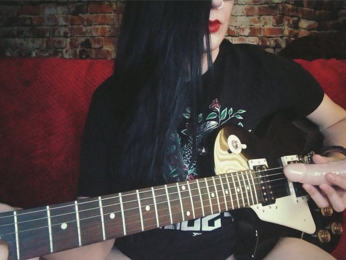 @StewartGuitarCo Help me come up with a name for my heavy dildo metal band ❤️&zwj;🔥 https://t.co/JZ5LGbM<a class="tags" target="_blank" title="On Twitter" href="/?out=eyJ0eXAiOiJKV1QiLCJhbGciOiJIUzUxMiJ9.eyJpYXQiOjE3MjY3MDE2MjIsImlzcyI6InR3cG9ybnN0YXJzLmNvbSIsIm5iZiI6MTcyNjcwMTYyMiwiZXhwIjoxNzU4MjM3NjIyLCJyZWRpcmVjdF91cmwiOiJodHRwczovL3R3aXR0ZXIuY29tL1N0ZXdhcnRHdWl0YXJDbyJ9.OMQ5iQNwll9okUDShnqdZf_7GAzrcEn4VLzDD21AmMpa7wO6JNLv2w_lH_uy8gedDtaNqFUqIrZOimNtwZ3Lwg">@StewartGuitarCo</a><a href="/tag/manyvids"class="tags"><span>#manyvids</span></a>