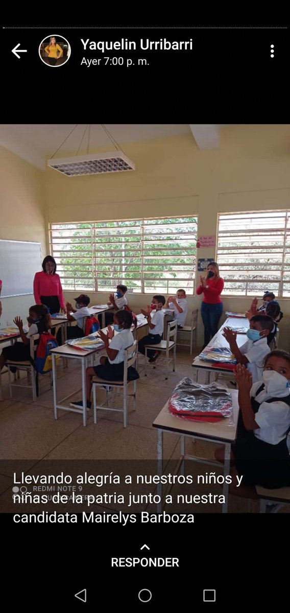 SenoraRocio's tweet photo. @MPPEDUCACION @RedIntercircu13 @DamelisChavez @_LaAvanzadora En la UEN NUESTRA SEÑORA DEL ROCIO, CIRCUITO 2, RED INTERCIRCUITAL SANTA RITA ZULIA, LOS NIÑOS Y NIÑAS RECIBEN BOLSOS Y KIT ESCOLARES, *GRACIAS PRESIDENTE, GOBERNADOR Y Cand. MAYRELIS BARBOZA. https://t.co/TTxEmuaO3e