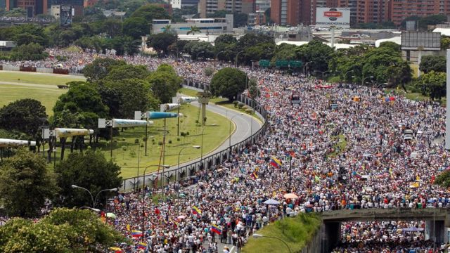 26 de octubre de 2016. Venezuela. Manifestaciones en protesta por la suspensión del referéndum revocatorio en contra de Nicolás Maduro.