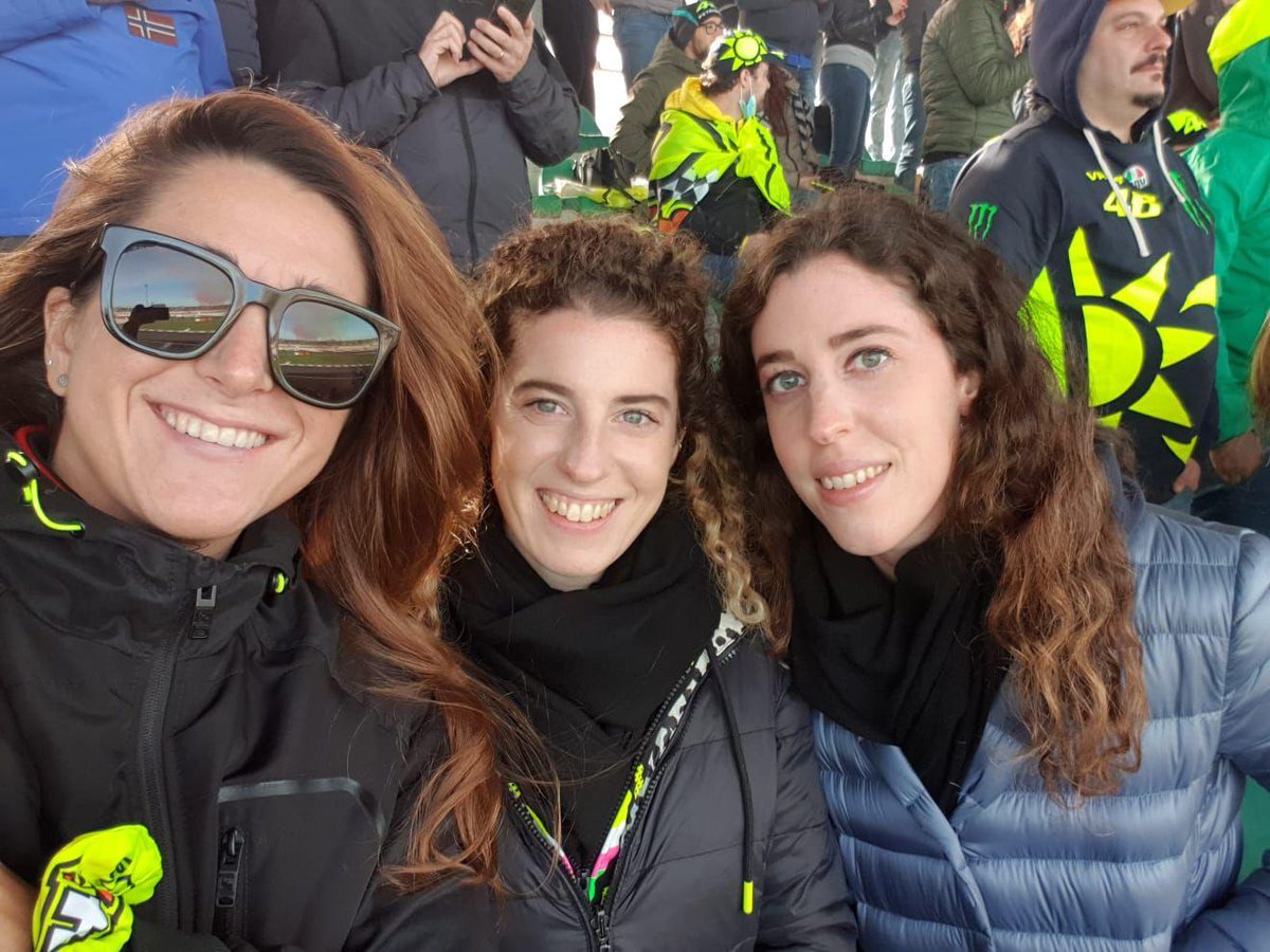 Faith_46's tweet photo. Le mie bibine 💛 @Giorgi_46 @Ali_twentyseven https://t.co/a59fMsHwCT