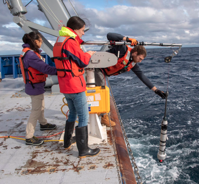 rbr_global's tweet photo. Interested in hearing more about the details of #EcoCTD developed at @WHOI ?

Check out the paper by @oceanMat_ters et al. in American Meteorological Society (File No. 189). Click here: https://t.co/JVg4SlQ5nF https://t.co/bm1pWK0L8u