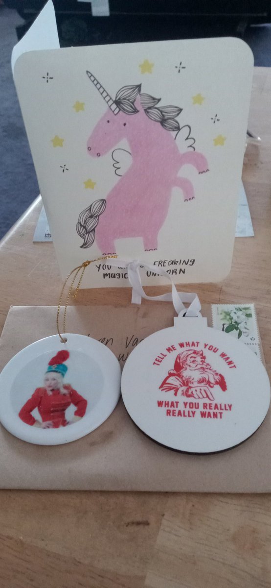 #penpaloozart ornaments arrived today! Thank you Kristyn! #Christmas #penpalooza #giftexchange ❤