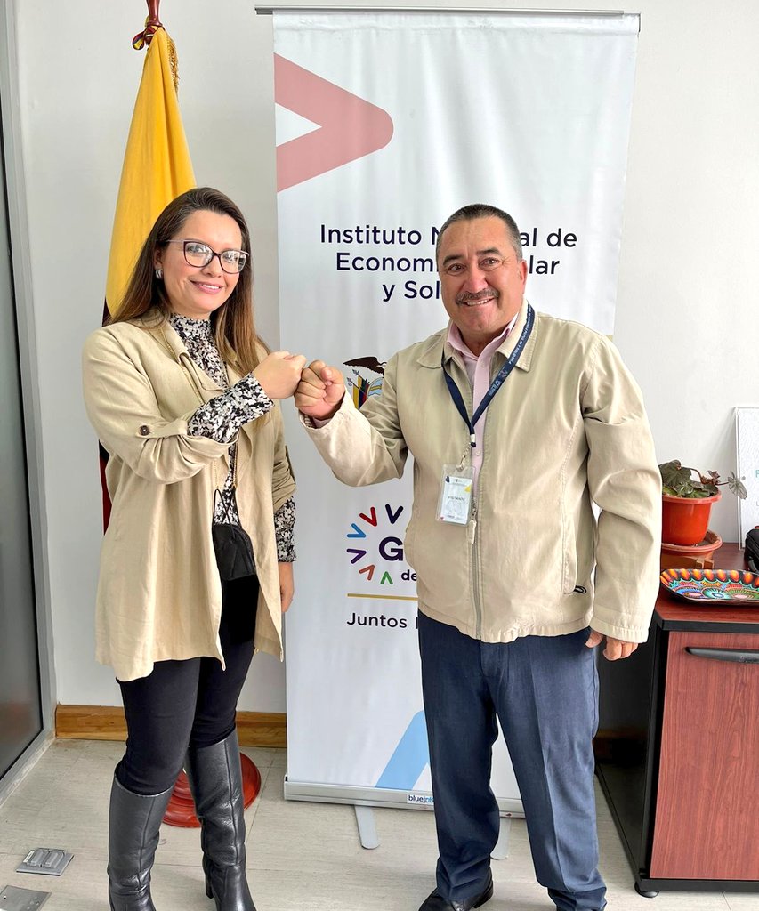 IEPS_Ec's tweet photo. ¡Afianzamos las relaciones interinstitucionales para reactivar la #EPS! En #Quito, nuestra Dir. Gral. @SemperteguiXime recibió la visita del alcalde del #GADSantaIsabel, Ernesto Guerrero para trabajar de manera articulada en beneficio de las #OEPS. 

#SomosEPS 
#JuntosLoLogramos https://t.co/PHokJ0fhv2