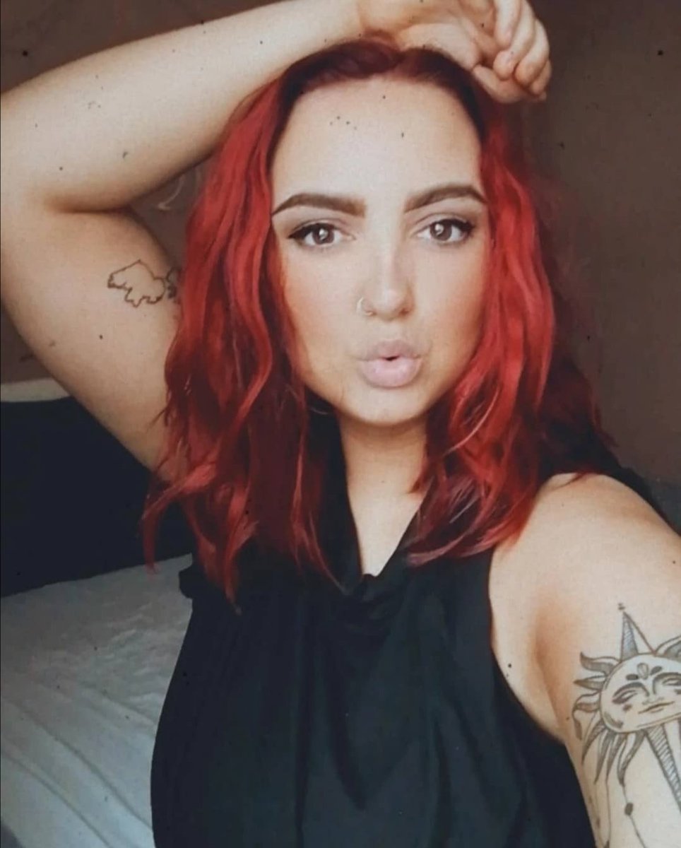 Kayleig15786443's tweet photo. @promo_worker Come over to my twitter, I sell private content just for you 💦💦💦 https://t.co/skTTbeSIx7