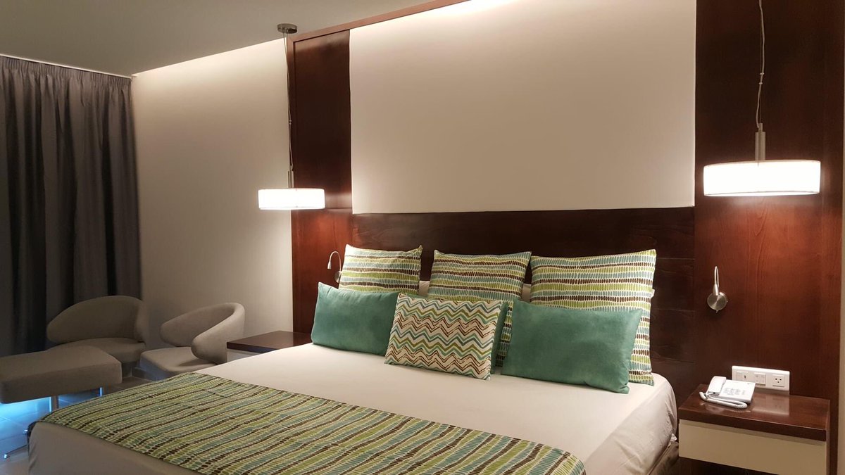 GranMuthu's tweet photo. ¡¡¡Nuestra encantadora sección VIP solo para adultos!!!
#NuevoComienzo #ConCubanacan #JuntosOtraVez
#HolidaysRewind #TogetherOneMoreTime #Cuba #Guardalavaca #Holguin #Mintur #CubanacanEsParaTi
#SuyoYSeguro #Travel #DestinoSeguro #GranMuthuAlmiranteBeach #HotelAlmiranteGuardalava https://t.co/SV0pc4izap