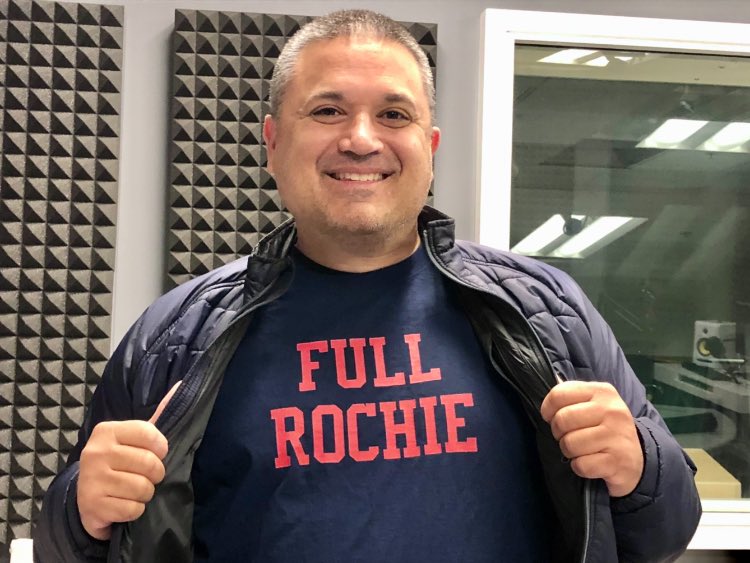 RochieWBZ's tweet photo. Our @wbz sports producer extraordinaire @JoeGiza surprised me with this t-shirt! 😂 #GlassFull #BePositive 

@Dan_Shaughnessy @Toucherandrich @ac13alex https://t.co/N8wvBUKCei