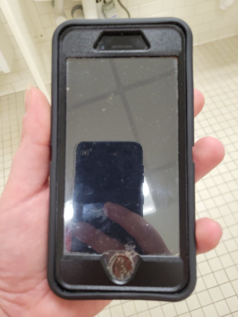 willsnyder16's tweet photo. @FoundAtUMD found this in the tydings hall 2nd floor bathroom https://t.co/V5qZLdheWR
