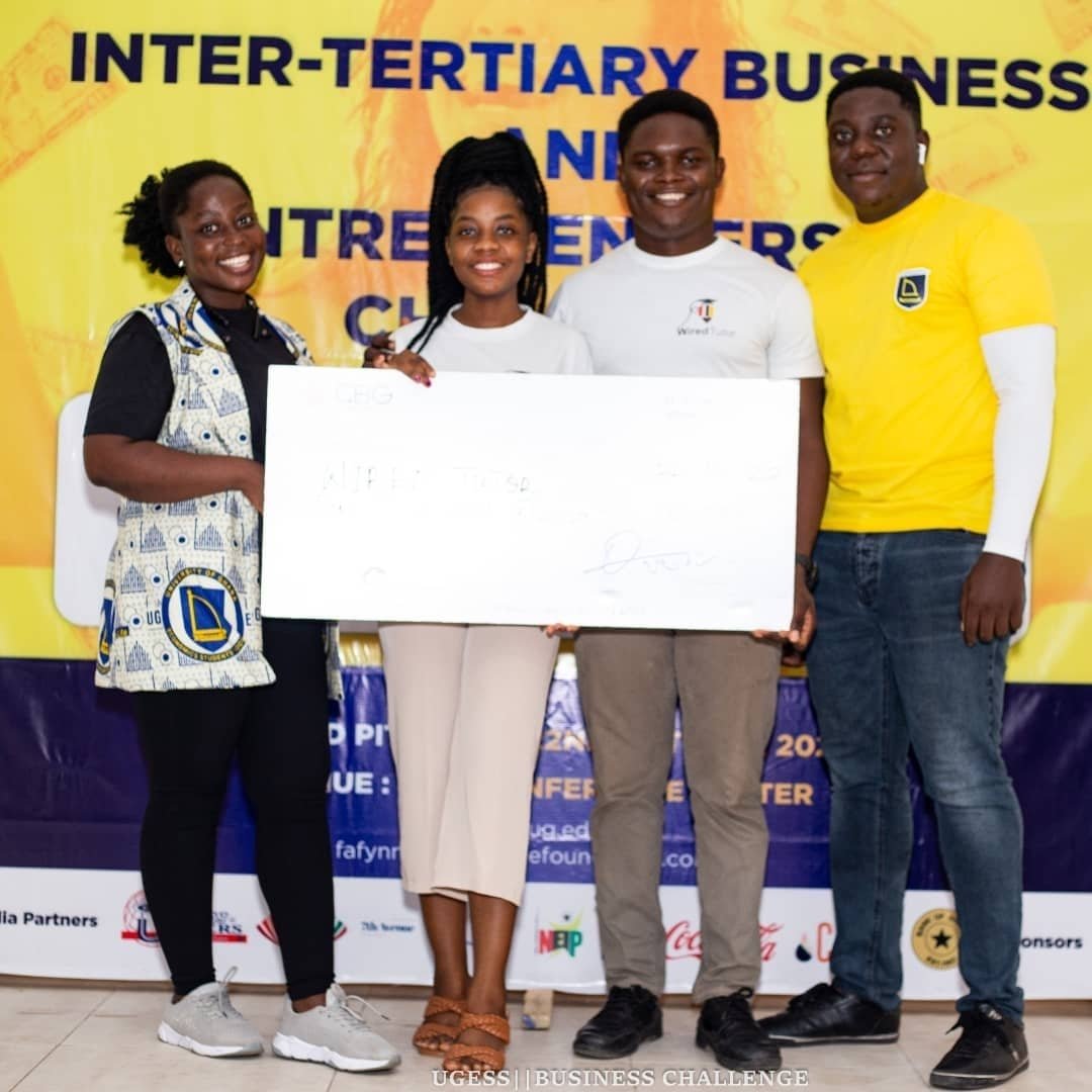 7thavenuefound1's tweet photo. Congratulations 👏🏾 🎊 💐 🥳 to the 1st runner ups @wiredtutor.
#7thavenuefoundation #ugess #nonprofit #entrepreneurship https://t.co/7CLVzckwO7
