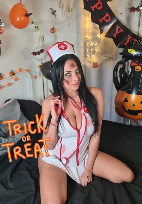 Special Halloween SALE ??? :50% OFF on my plateforms until Halloween :
https://t.co/SpsWbspIjX 
https://t