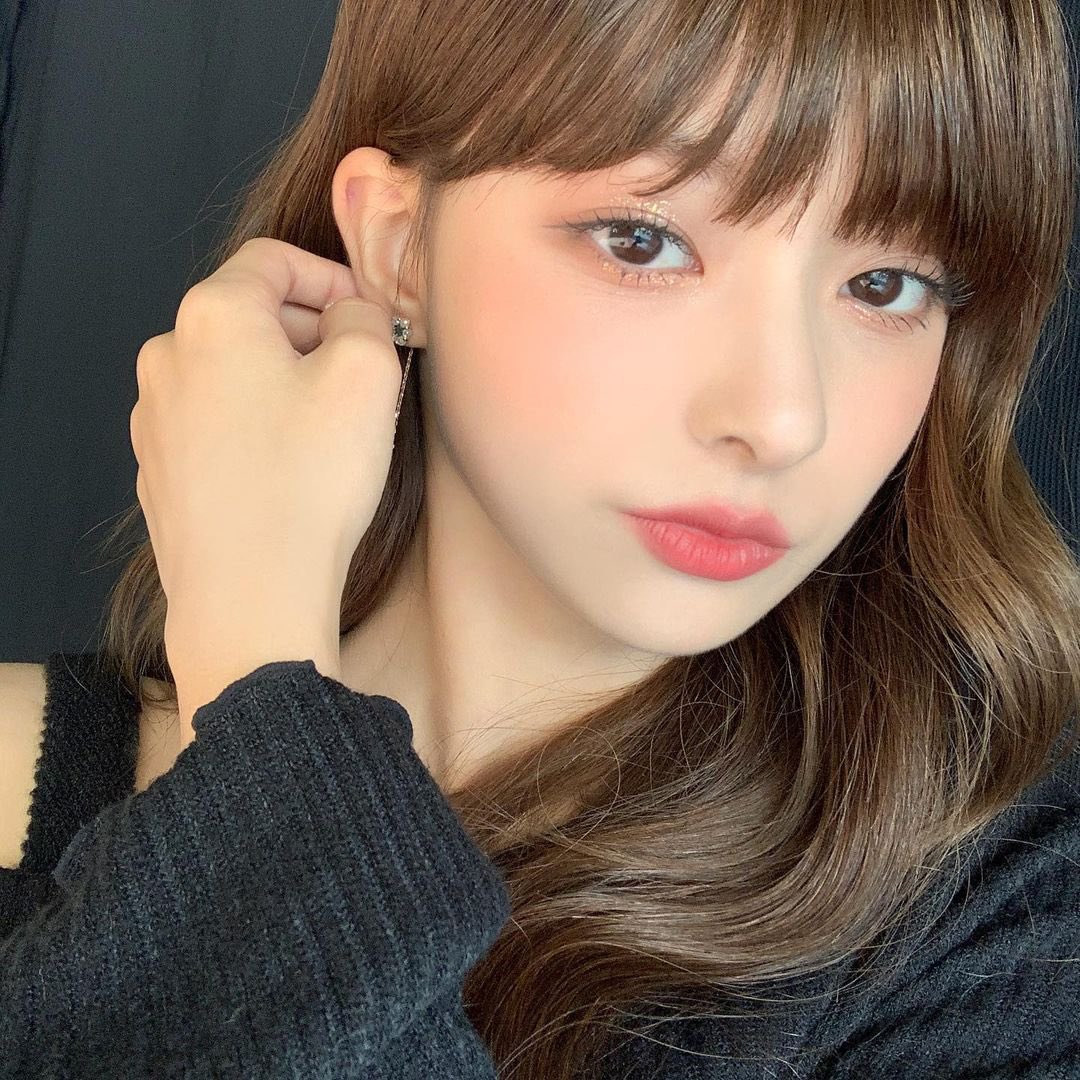 iThinkFromis's tweet photo. she's insane for this https://t.co/oc0kY59nCO