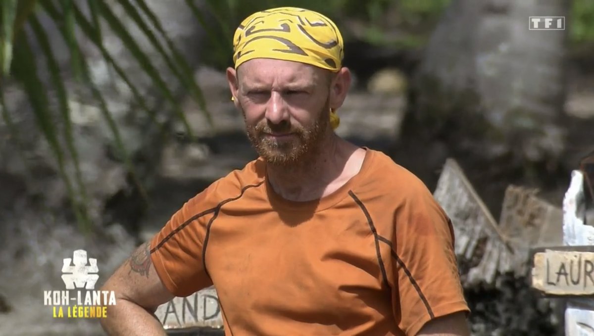 MaximSOA's tweet photo. Oh Phil qui remplace Namadia en analyse de jeu !! Je hurle de joie, le dieu !  #KohLanta https://t.co/29NWcY4QqM