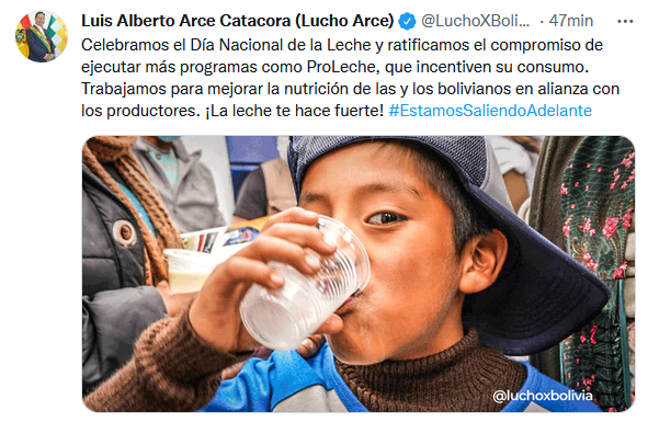 ahora_elpueblo's tweet photo. #AhoraELPUEBLO
En el Día Nacional de la Leche, el presidente @LuchoXBolivia ratifica su compromiso de ejecutar más programas como #ProLeche, que incentiva el consumo del alimento. https://t.co/7f6u43tPc8