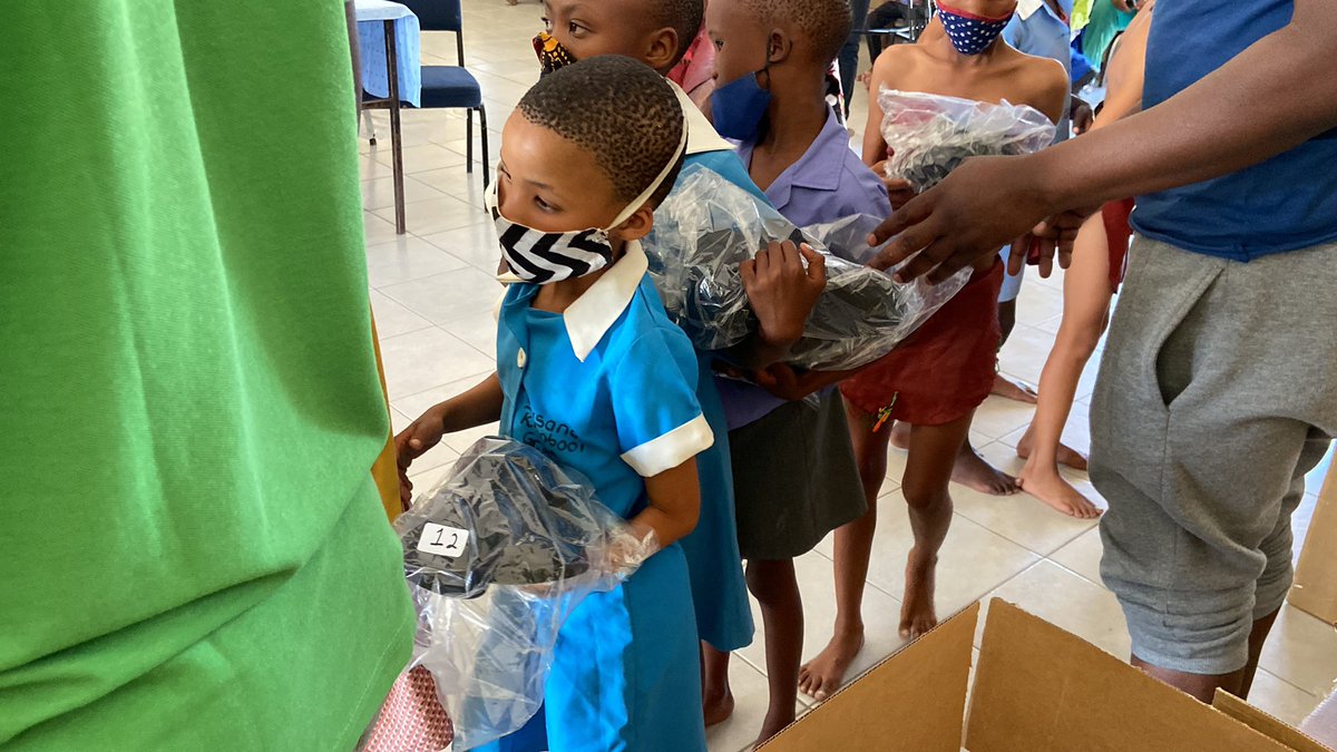 PaulDaPrince's tweet photo. What an awesome day. I spent the day with the team at @NWANamibia donating shoes at Goeie Hoop Primary School in Epukiro. Seeing the smile on the children's faces when they received their shoes made it all worthwhile. #PNWA https://t.co/XL7UywTlrs