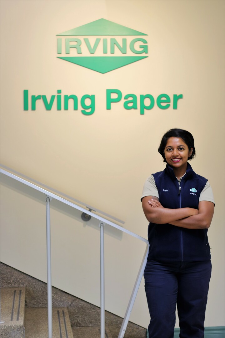 jdirvinglimited's tweet photo. This week @MemorialU students Davyani and Zarin (both working with our Pulp &amp; Paper group) presented to students across JDI about their background and cultures. #Students #Workterm #NextGeneration #FutureLeaders https://t.co/cesiAfhEOy