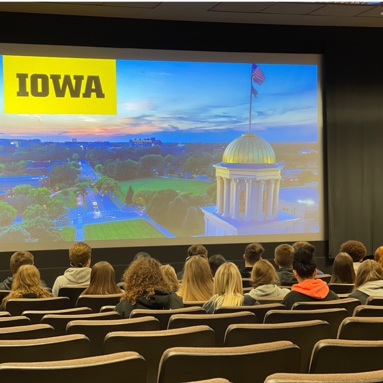 kuch_jr's tweet photo. Had a great day with these seniors, as we got a tour of the University of Iowa campus! Have some future Hawks in here for sure! #futurehawkeyes https://t.co/o8VjrQjBYj