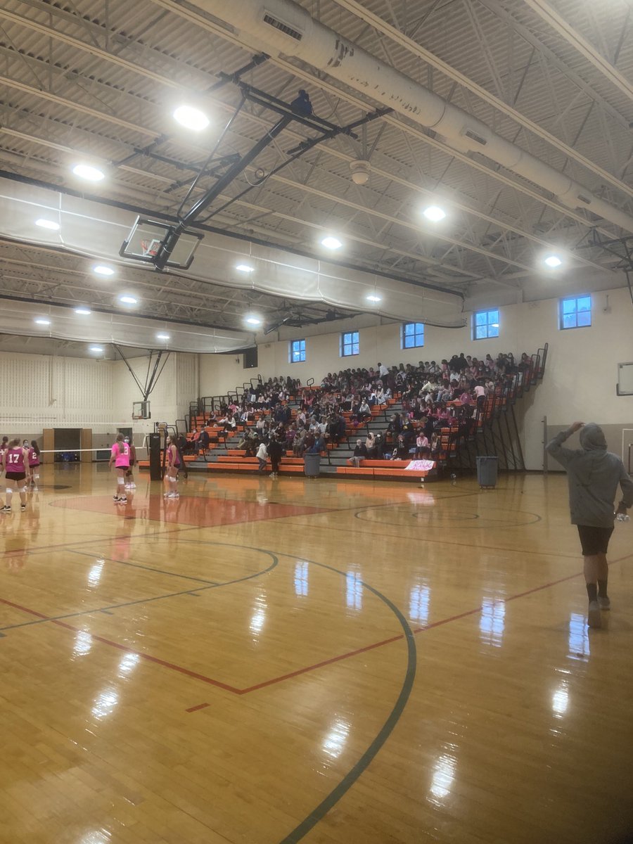 jpskerritt's tweet photo. Getting ready for our Pink volleyball game. Great crowd for a great cause. https://t.co/sh3J6FwxdF