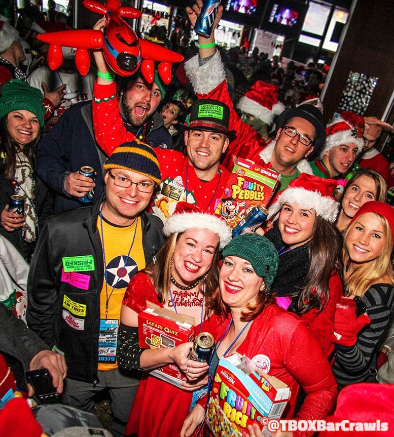 TBOXBarCrawls's tweet photo. 46 Days til #TBOX! Register Now https://t.co/faCxZLSEbZ ✅ Save 10% w Code “FALL” 🔥 December 11, 25th Annual #12BarsOfXmas #Wrigleyville #Chicago #ChicagoEvents #pubcrawl #chicagolife #chicagofun #chitown #countdown #cosplay #Christmasparty #holidays https://t.co/5PjQqTbQ9C