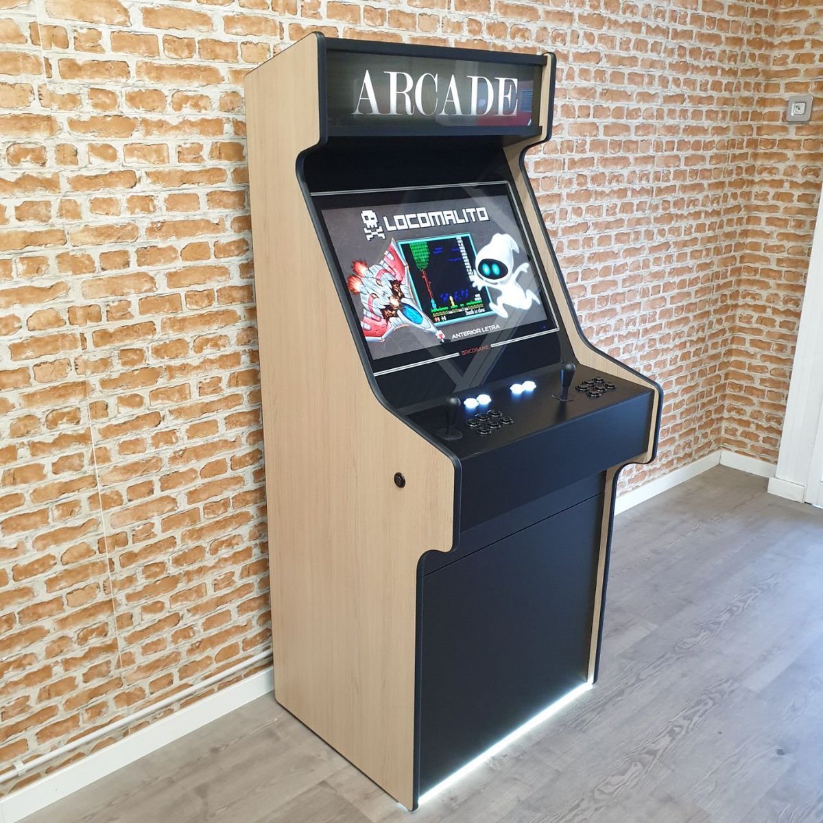 Bricogame's tweet photo. ¿Quieres un diseño más sencillo para la parte de la casa donde quieres poner tu Keyboy? Pues te mostramos una solución muy eficaz.
Más info.: https://t.co/YW4dyWCuYc
https://t.co/AbnBSs9Mo5 

#bricogame #keyboy #retromachine #retroarcade #arcaderetro #maquinaarcade https://t.co/V6om7mfy4r