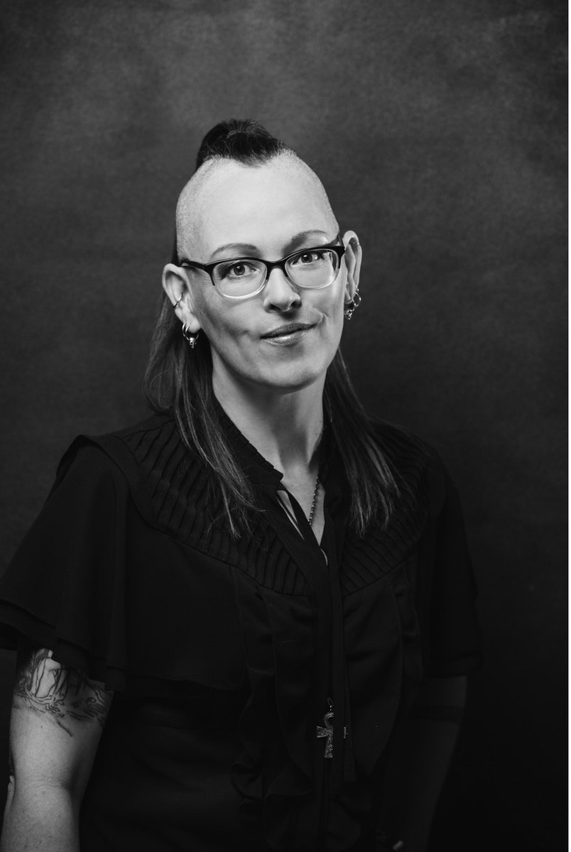 VoltaReview's tweet photo. To close our newest issue, we have Gunnar Ohberg's interview with Kristyn Dunnion! 

“I resist the convention of committing to a single modality within the vast artistic universe, or to a single genre in all of literature” 

Read the interview here: https://t.co/XjfParOI39 https://t.co/02BDONJbXz